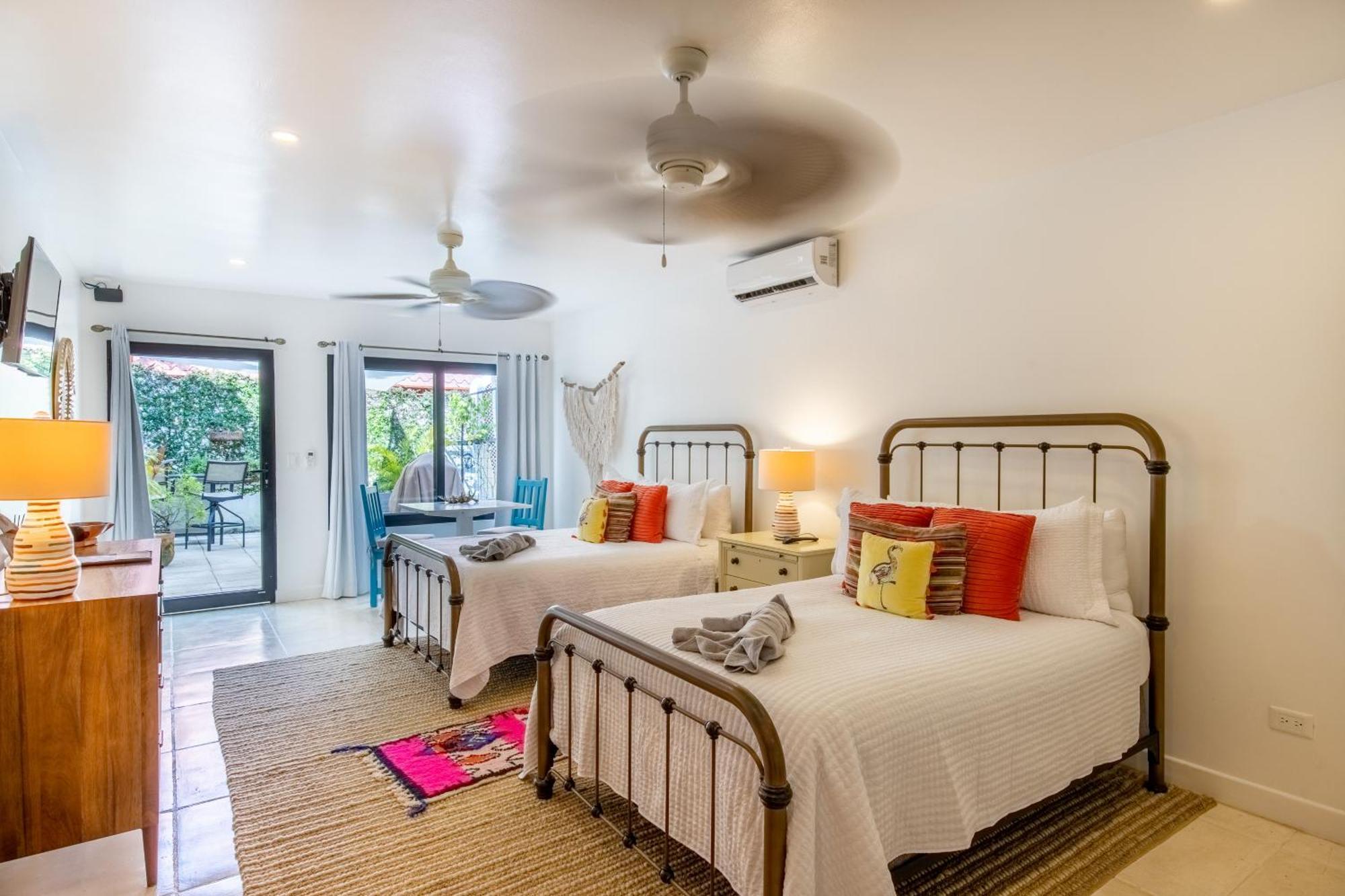 Casa Vitality Bed And Breakfast - Playa Guiones, Nosara - 4 Minute Walk To The Beach ภายนอก รูปภาพ