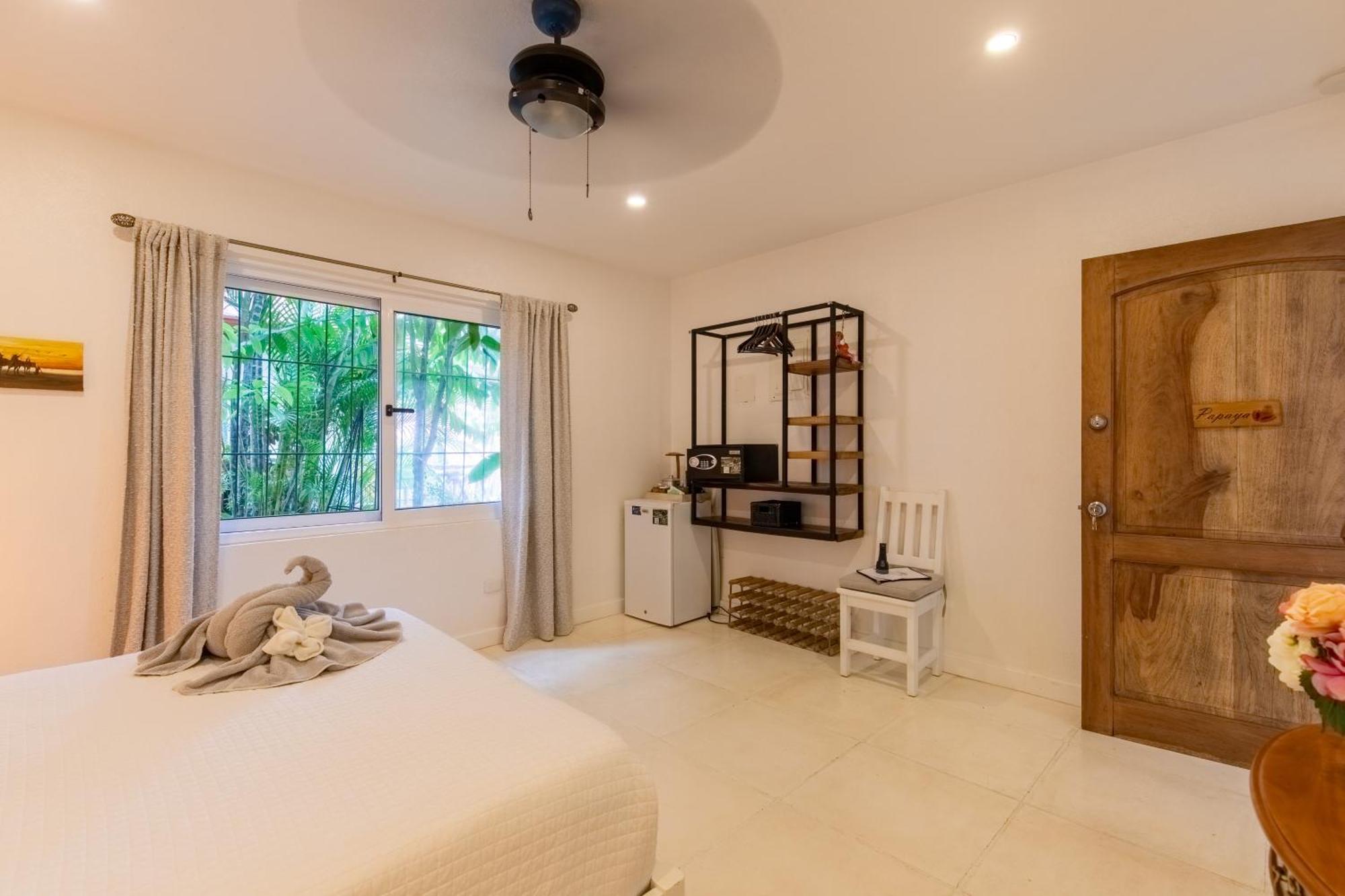 Casa Vitality Bed And Breakfast - Playa Guiones, Nosara - 4 Minute Walk To The Beach ภายนอก รูปภาพ