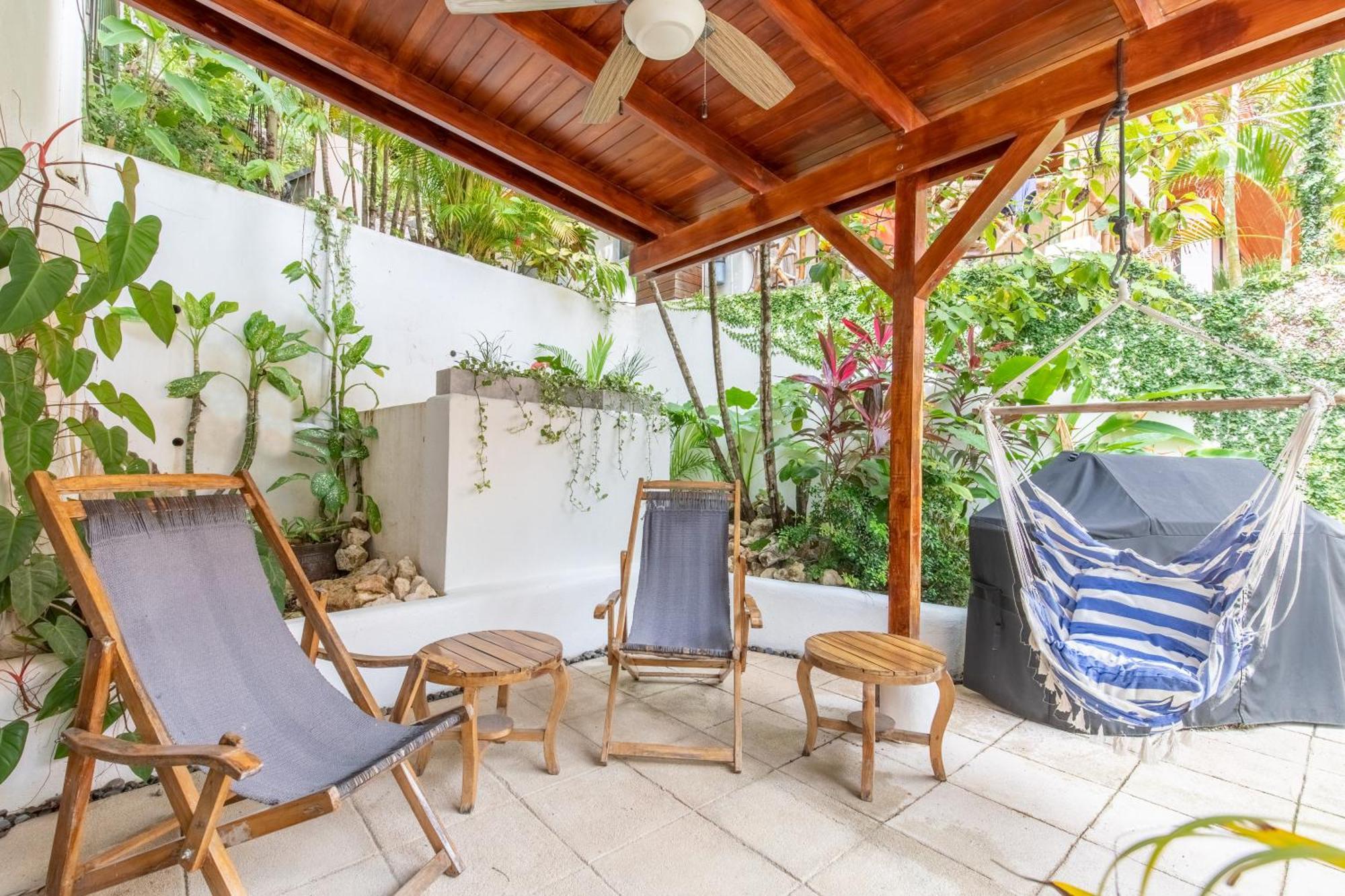 Casa Vitality Bed And Breakfast - Playa Guiones, Nosara - 4 Minute Walk To The Beach ภายนอก รูปภาพ